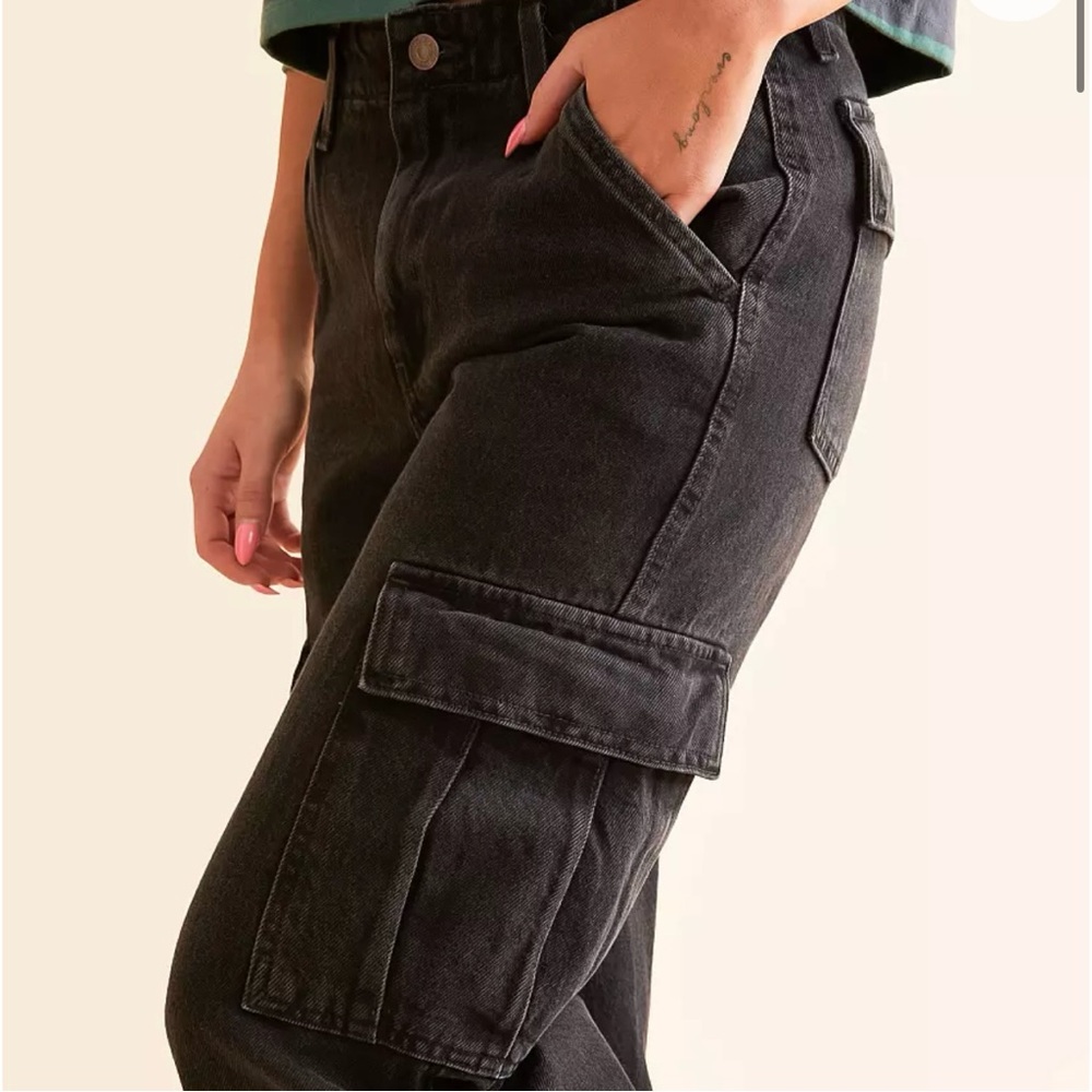 Levi's 94 Baggy Cargo Jeans - Picture 6 of 16